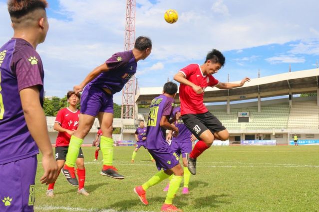 210828-【公益】2021年”中國體育彩票”中山市超級甲級乙級足球聯(lián)賽圓滿落幕！ (17).jp